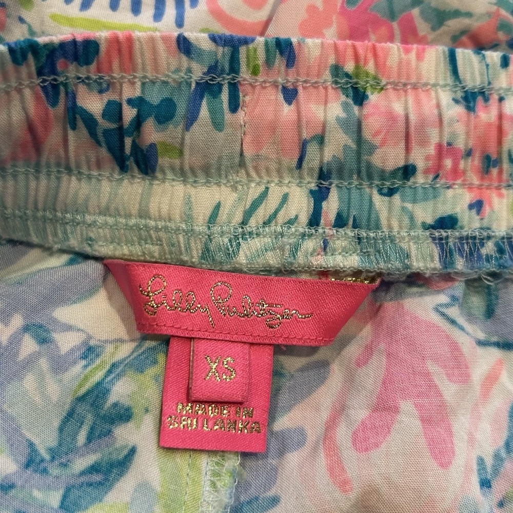 Lilly Pulitzer Katia Fished My Wish Pull On Shorts Size XS Blue Green‎ Pink - Picture 4 of 5